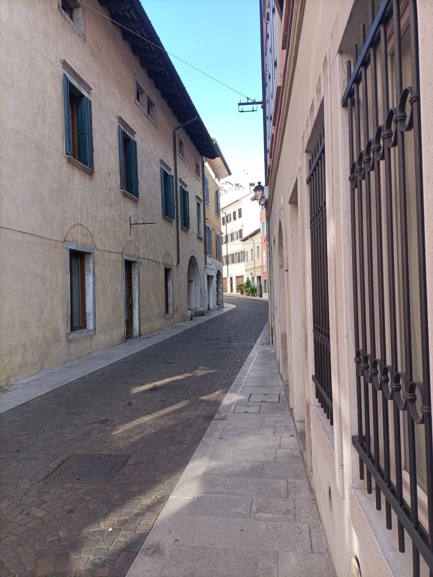 Appartamento Bonbon, Centro Storico Con Parcheggio โกริเซีย ภายนอก รูปภาพ